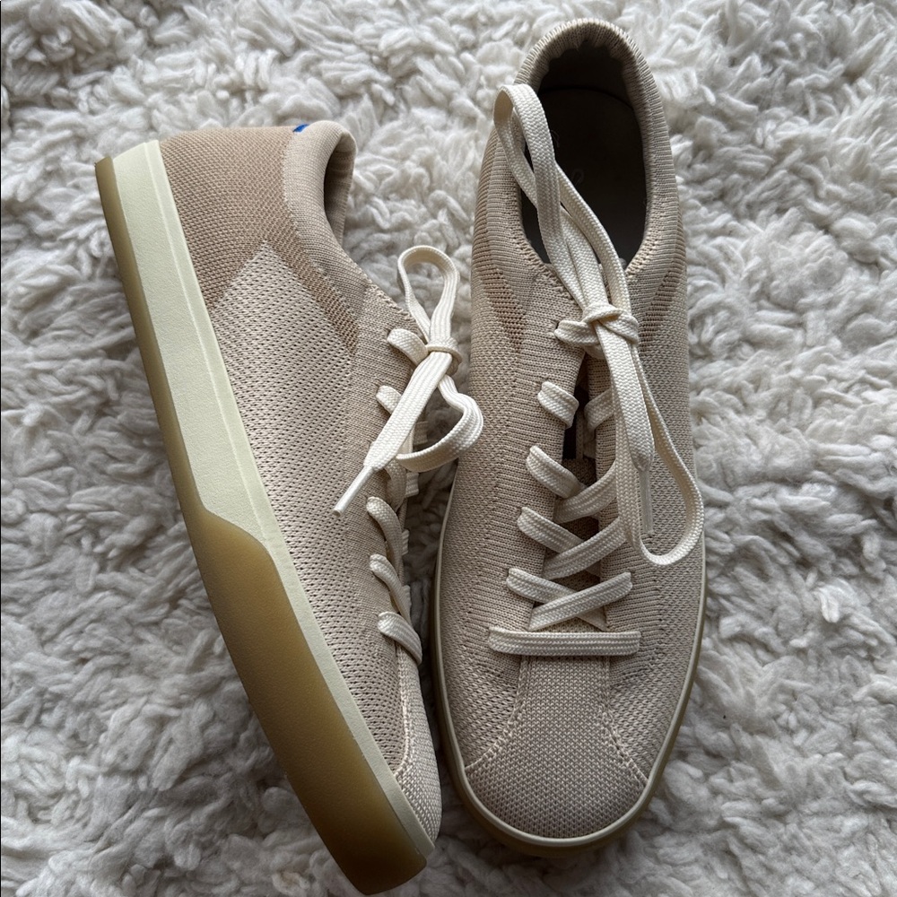 Rothy’s Lace Up‎ Sneaker